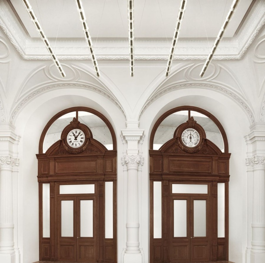 Oι designers Ronan και Erwan Bouroullec υπογράφουν το lighting project στο νέο μουσείο Bourse de Commerce του Παρισιού που ανοίγει το Σάββατο- Φωτογραφία 2