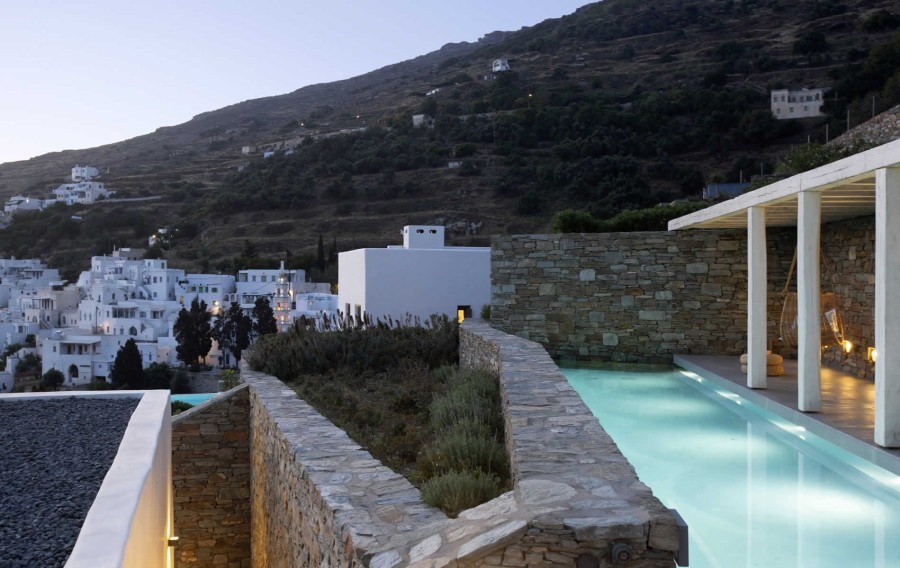 Tinos Hearts: Οι βίλες με θέα την Καρδιανή στην Τήνο απογειώνουν την Κυκλαδίτικη αισθητική - Φωτογραφία 6