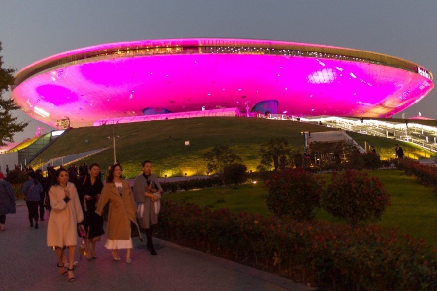 Victoria's Secret show: τα μοντέλα που έκλεψαν την παράσταση στη Σαγκάη - Φωτογραφία 8