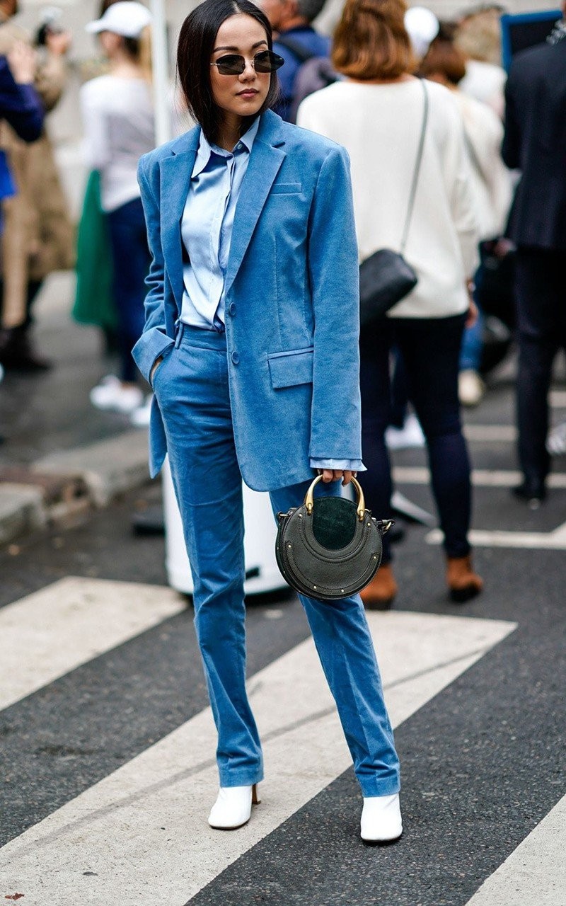 Αυτές είναι οι αποχρώσεις του μπλε που θα φορέσετε φέτος - Φωτογραφία 7