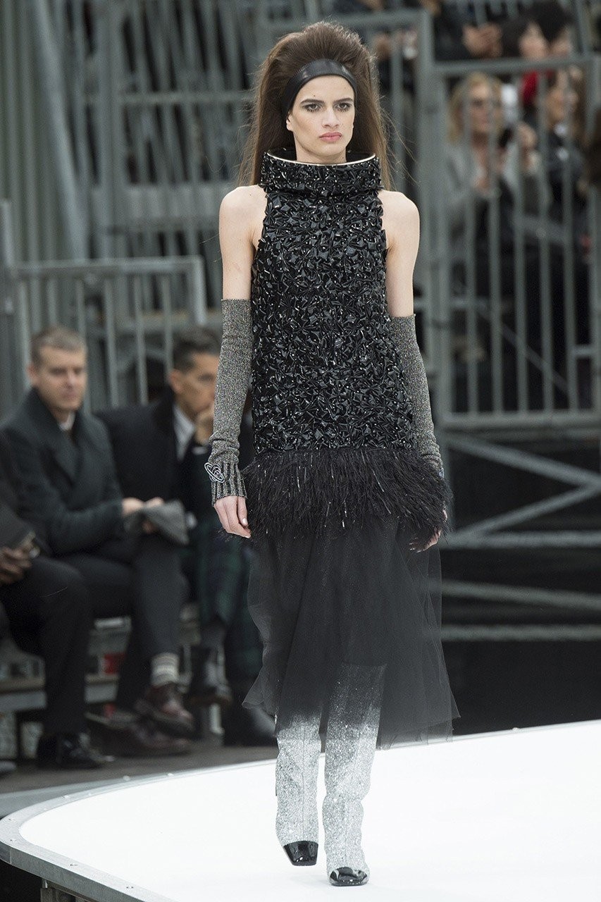 Feather trend: Μεταμορφωθείτε σε παραδείσια πτηνά - Φωτογραφία 6