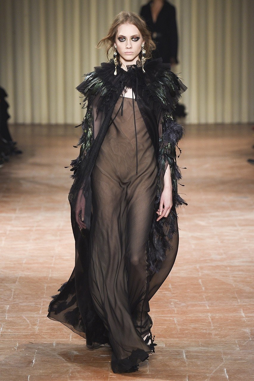 Feather trend: Μεταμορφωθείτε σε παραδείσια πτηνά - Φωτογραφία 2