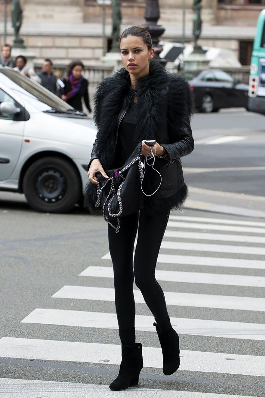 Steal the look: Βάλτε τα leggings στα καθημερινά σας outfits- Φωτογραφία 1