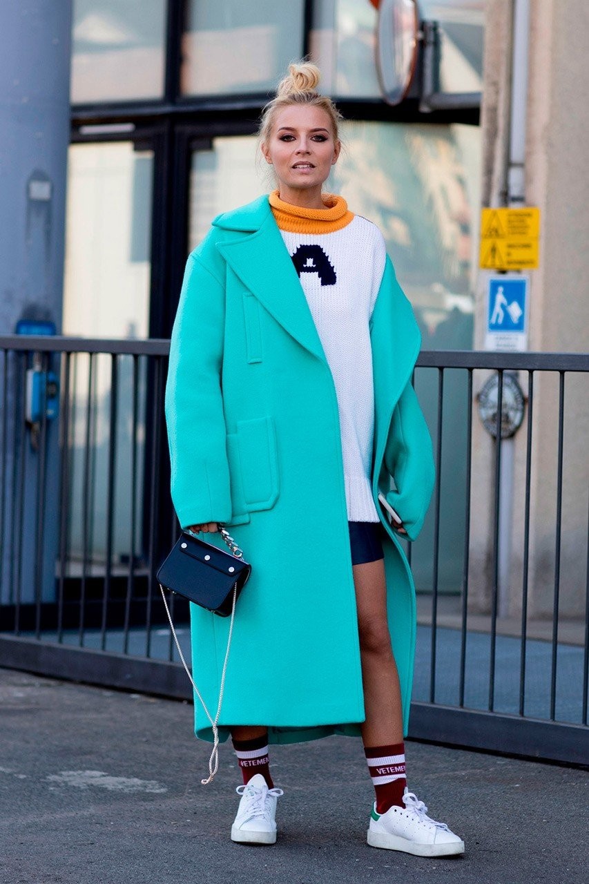 White sneakers: Τα αθλητικά παπούτσια που πρέπει όλες να έχετε- Φωτογραφία 11