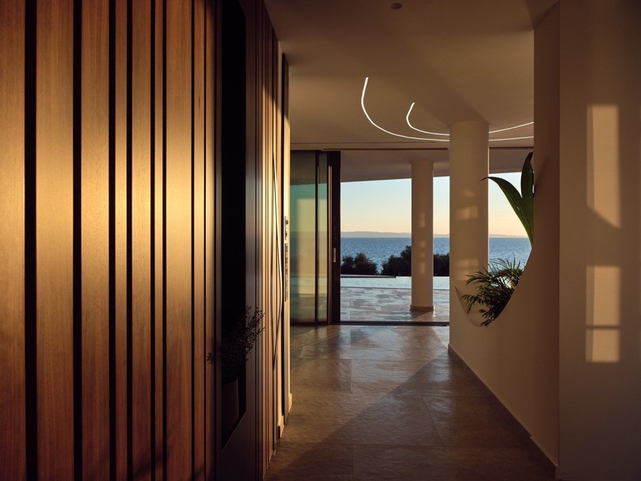 Μια εντυπωσιακή luxury βίλα στη Λαγόμανδρα Σιθωνίας είναι ένα ονειρικό καλοκαιρινό καταφύγιο - Φωτογραφία 7