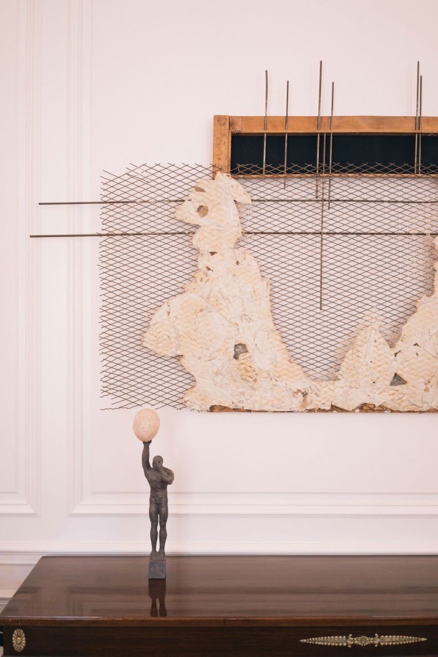 Η Μαρέβα Γκραμπόφσκι-Μητσοτάκη ξεναγεί το κορυφαίο διεθνές περιοδικό αρχιτεκτονικής και διακόσμησης, AD, στο ανακαινισμένο Μέγαρο Μαξίμου- Φωτογραφία 3