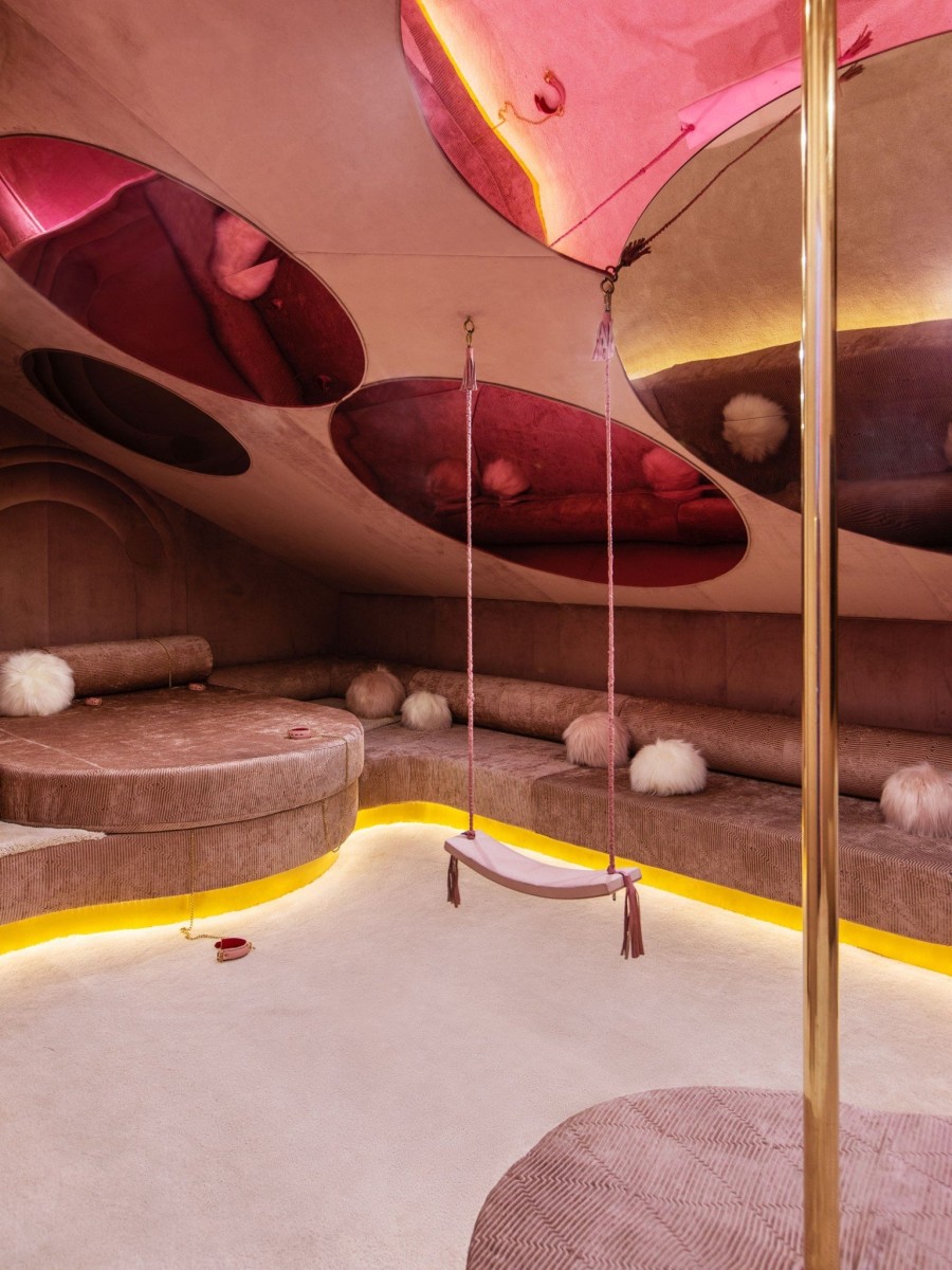 Celebrities Houses: Μέσα στο υπερπολυτελές & colorful σπίτι της Cara Delevingne στο Los Angeles- Φωτογραφία 7