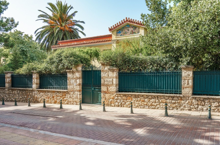 Artflyer: Μια ματιά στα λαμπερά εγκαίνια ενός νέου πολυδιάστατου χώρου τέχνης στην Κηφισιά - Φωτογραφία 1