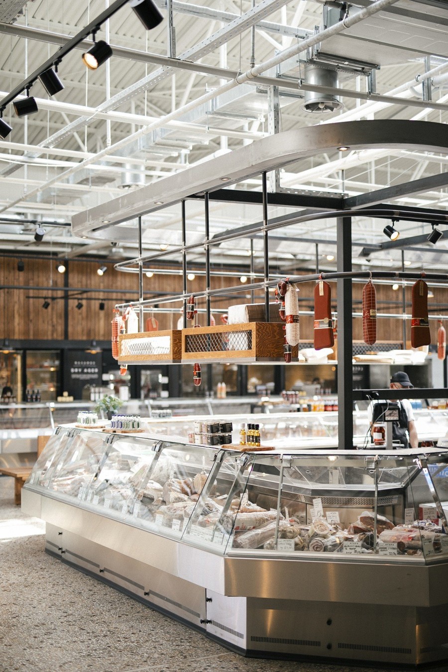 Oι δημιουργοί του Ergon Agora, Γιώργος και Θωμάς Δούζης, μιλούν για την επιτυχία του εμπνευσμένου και άκρως πρωτοποριακού foodie εγχειρήματός τους- Φωτογραφία 1