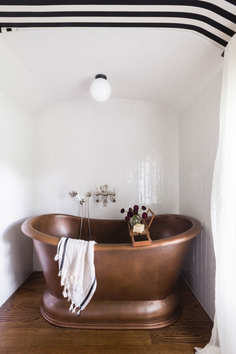 Celebrity houses: Περιηγηθείτε στη φανταστική rustic κατοικία της Taylor Hill στην πόλη Nashville των ΗΠΑ- Φωτογραφία 4