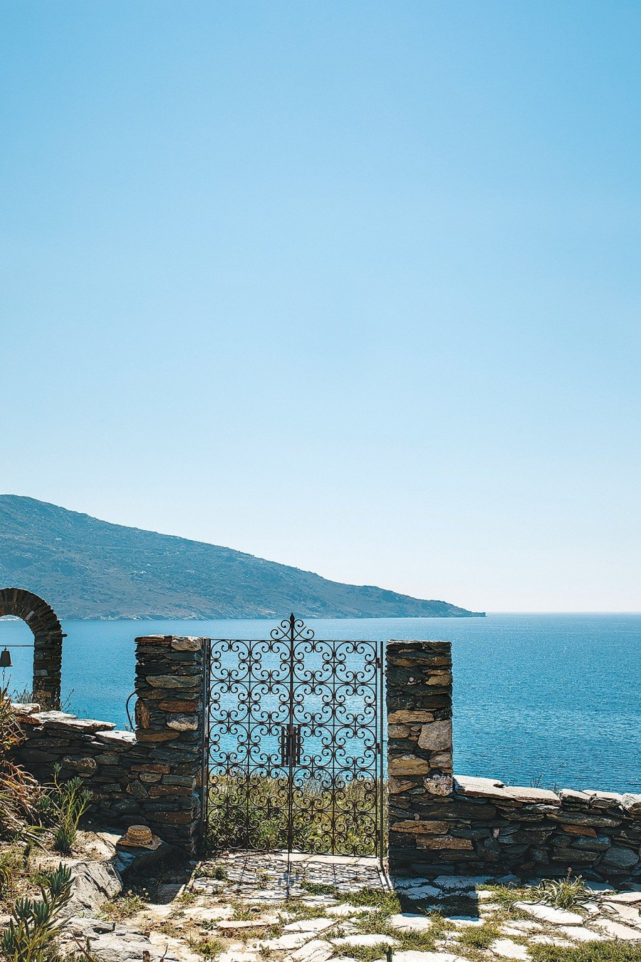 Joie de Vivre: Η Allegra Pomilio ανοίγει τις πόρτες της υπέροχης κατοικίας της στην Άνδρο- Φωτογραφία 2