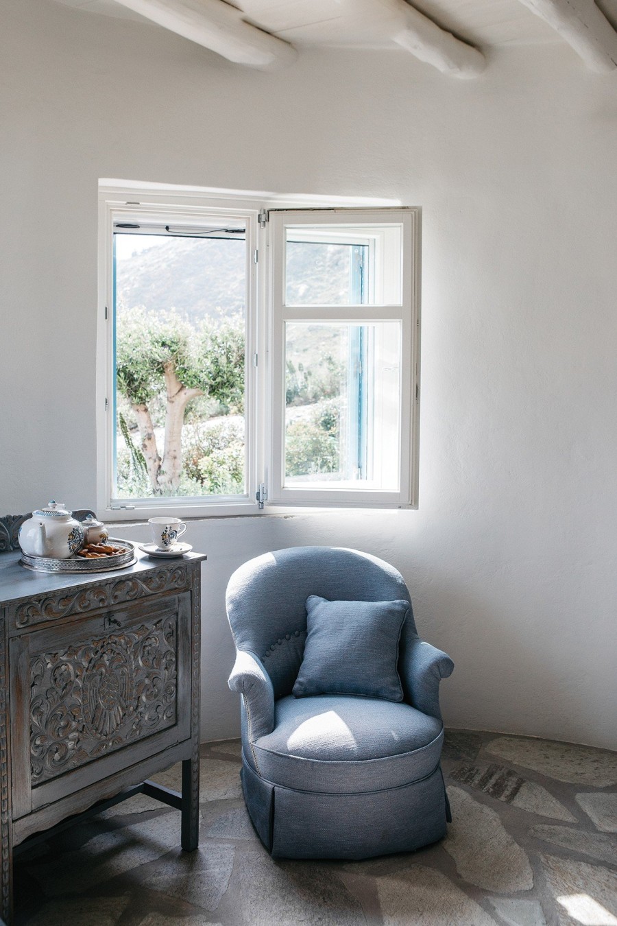 Joie de Vivre: Η Allegra Pomilio ανοίγει τις πόρτες της υπέροχης κατοικίας της στην Άνδρο- Φωτογραφία 4