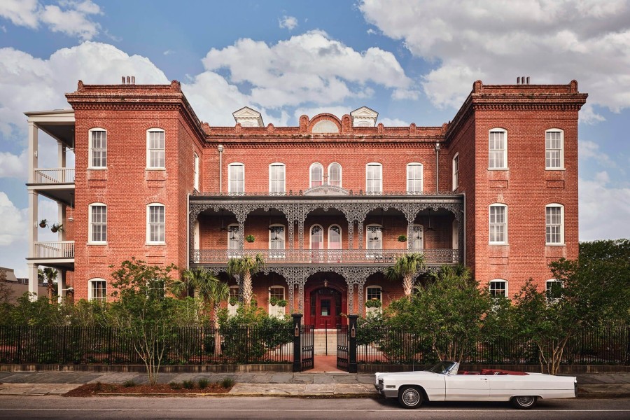 Το ολοκαίνουριο Hotel Saint Vincent στη Νέα Ορλεάνη επαναφέρει την αίγλη των 60's- Φωτογραφία 1