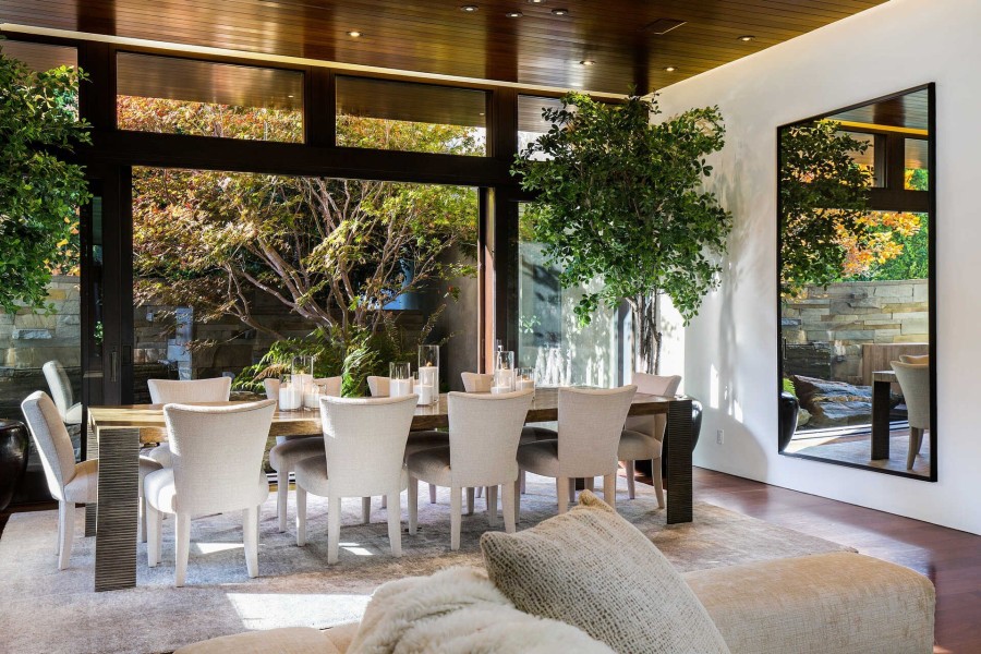 Celebrity houses: Μέσα στην εντυπωσιακή έπαυλη του ηθοποιού Matt Damon στο Los Angeles- Φωτογραφία 1