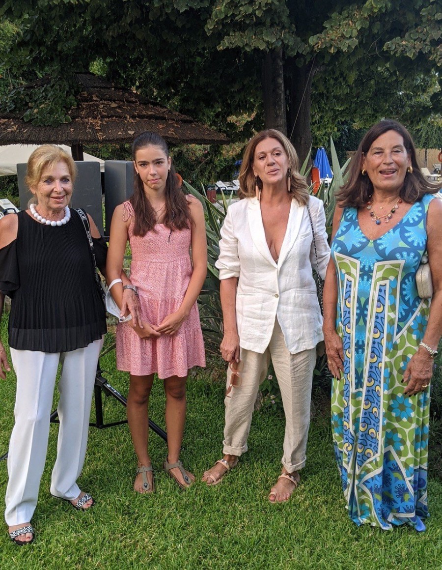 «Opera Tables»: O Γιώργος Ντάβλας παρουσίασε το νέο coffee table book του μ' ένα λαμπερό event - Φωτογραφία 6