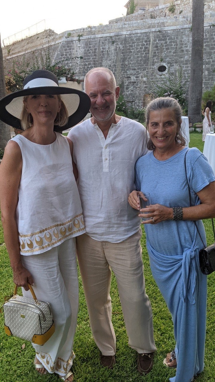 «Opera Tables»: O Γιώργος Ντάβλας παρουσίασε το νέο coffee table book του μ' ένα λαμπερό event - Φωτογραφία 4