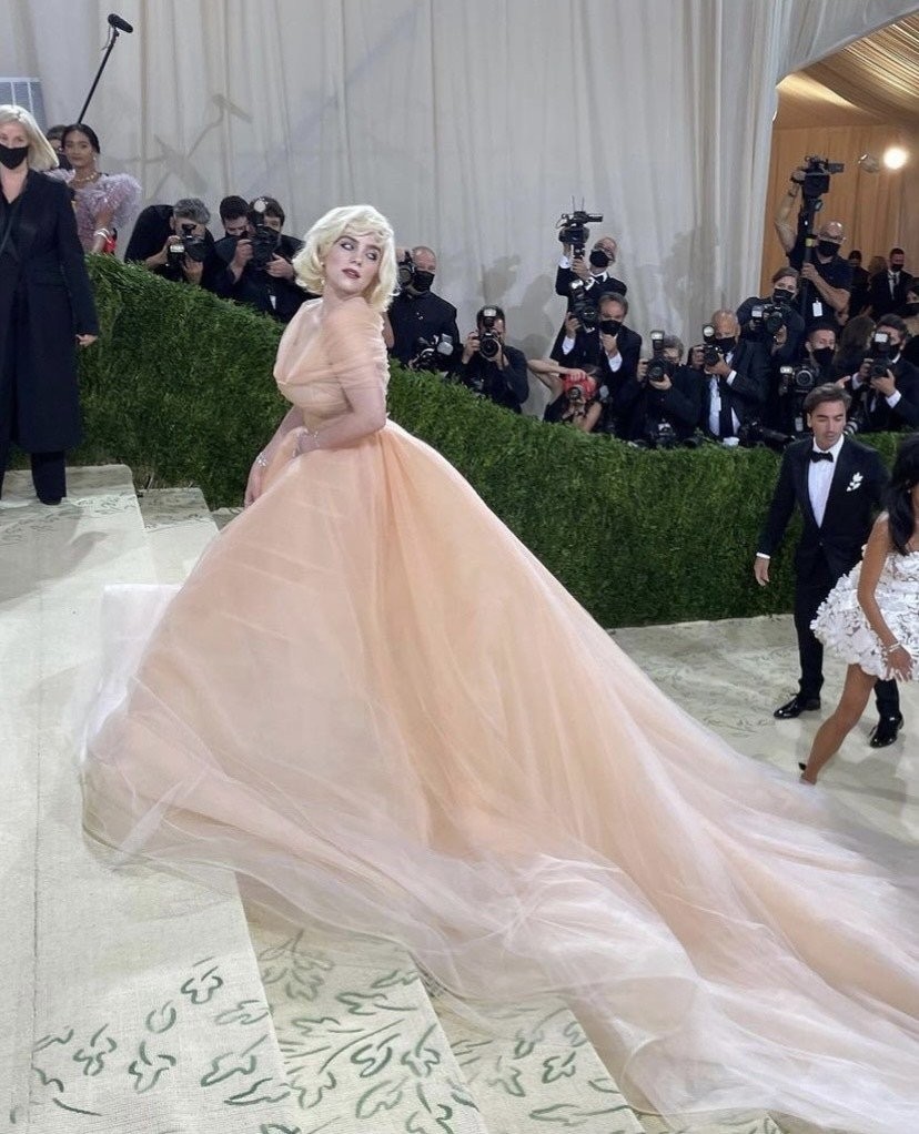 Met Gala is back: High fashion δημιουργίες, A-list stars & πολλή λάμψη στο πιο φαντασμαγορικό event μόδας- Φωτογραφία 9