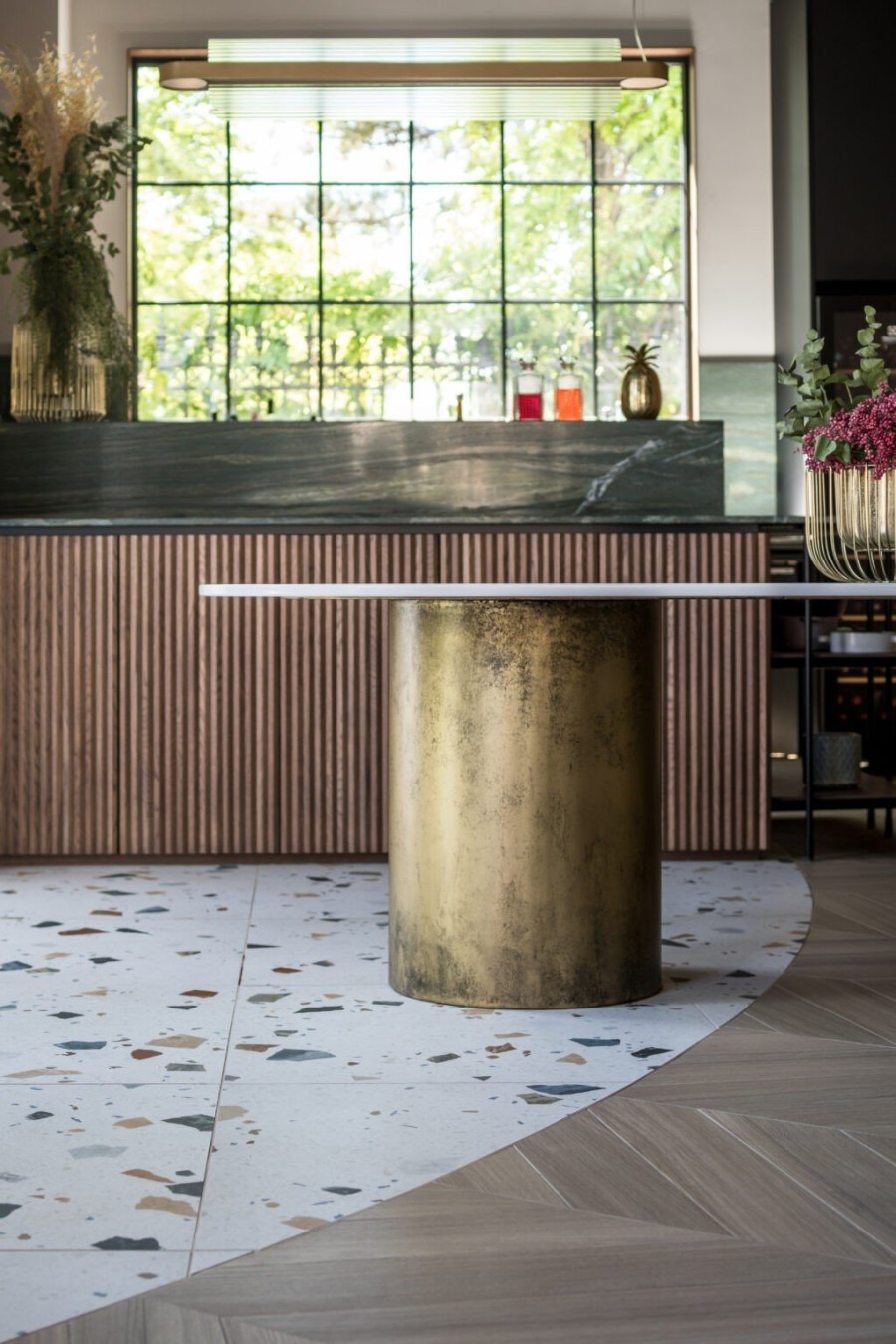 Πώς ένα κτίριο της δεκαετίας του '50 μετατράπηκε σε ένα σύγχρονο ξενοδοχείο - Φωτογραφία 5