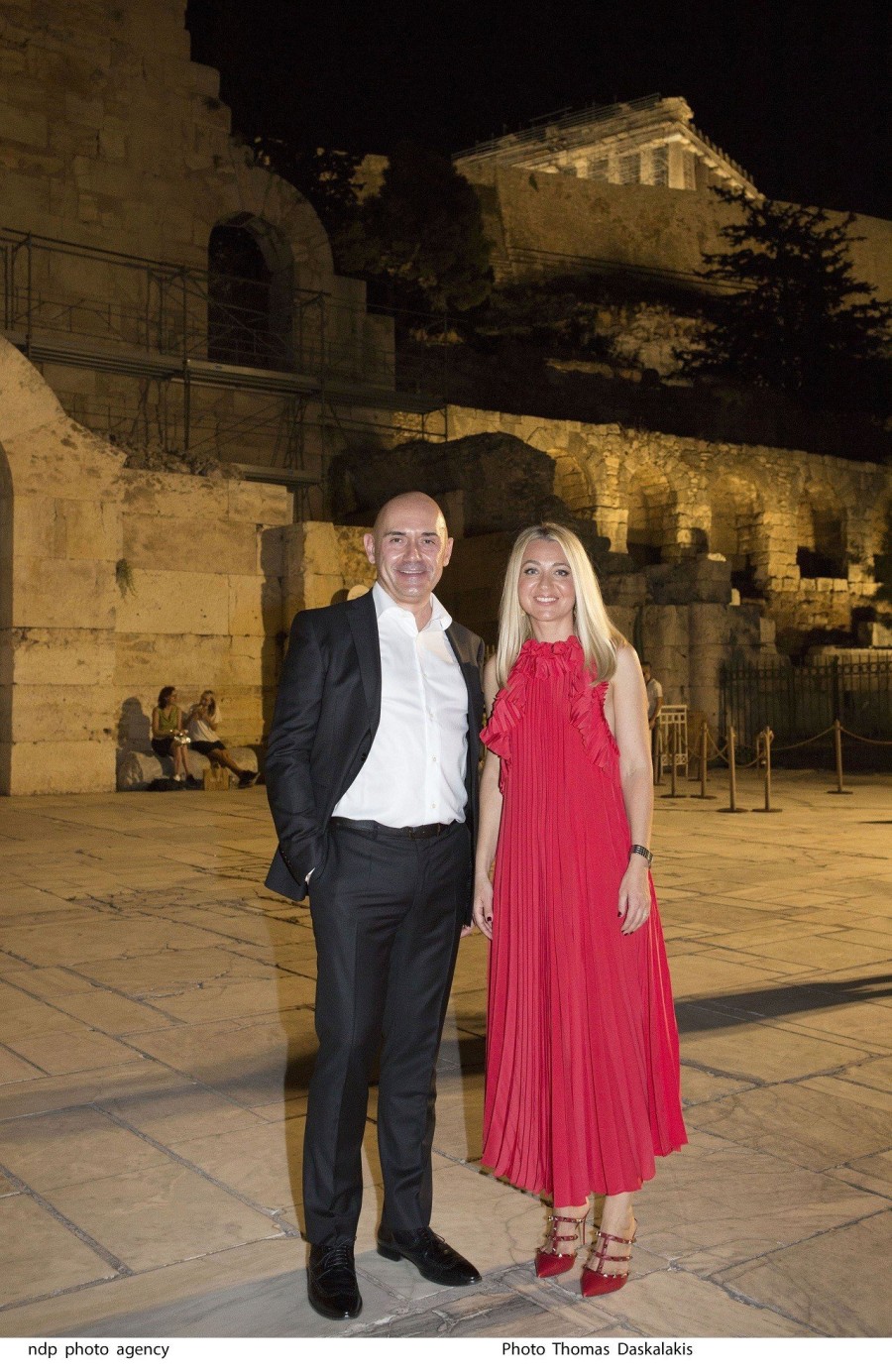 To Ηρώδειο «πλημμύρισε» με μουσικές που επιμελήθηκε ο Σταύρος Ξαρχάκος για τα 200 χρόνια Δημοτικό τραγούδι - Φωτογραφία 10