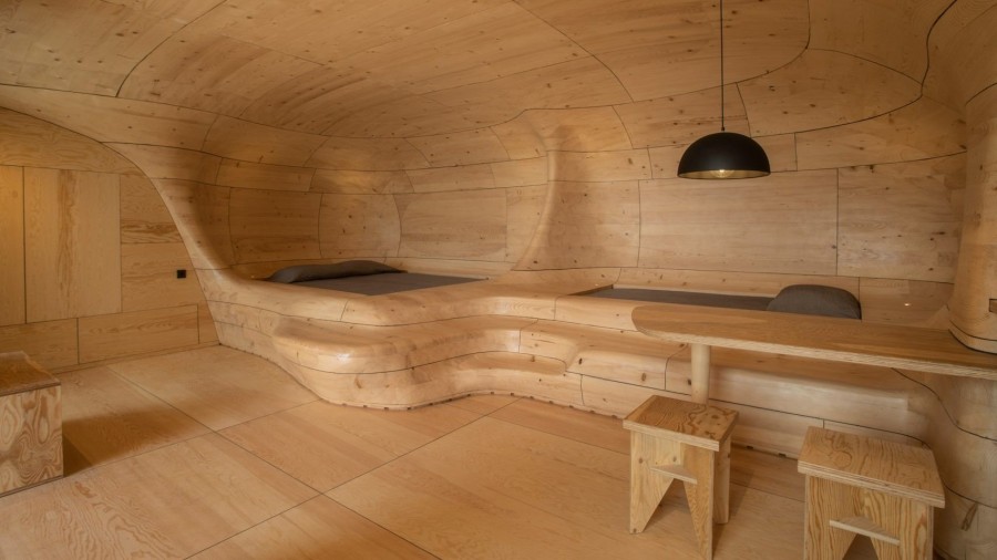 Μια εντυπωσιακή σουίτα που θυμίζει σπηλιά σε ένα mountain resort στη Νότια Ελλάδα - Φωτογραφία 3