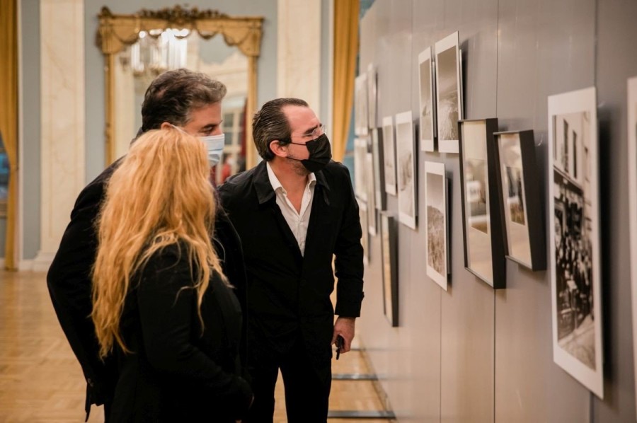 What the camera saw: Στη νέα φωτογραφική έκθεση της Ευανθίας Ρεμπούτσικα- Φωτογραφία 1