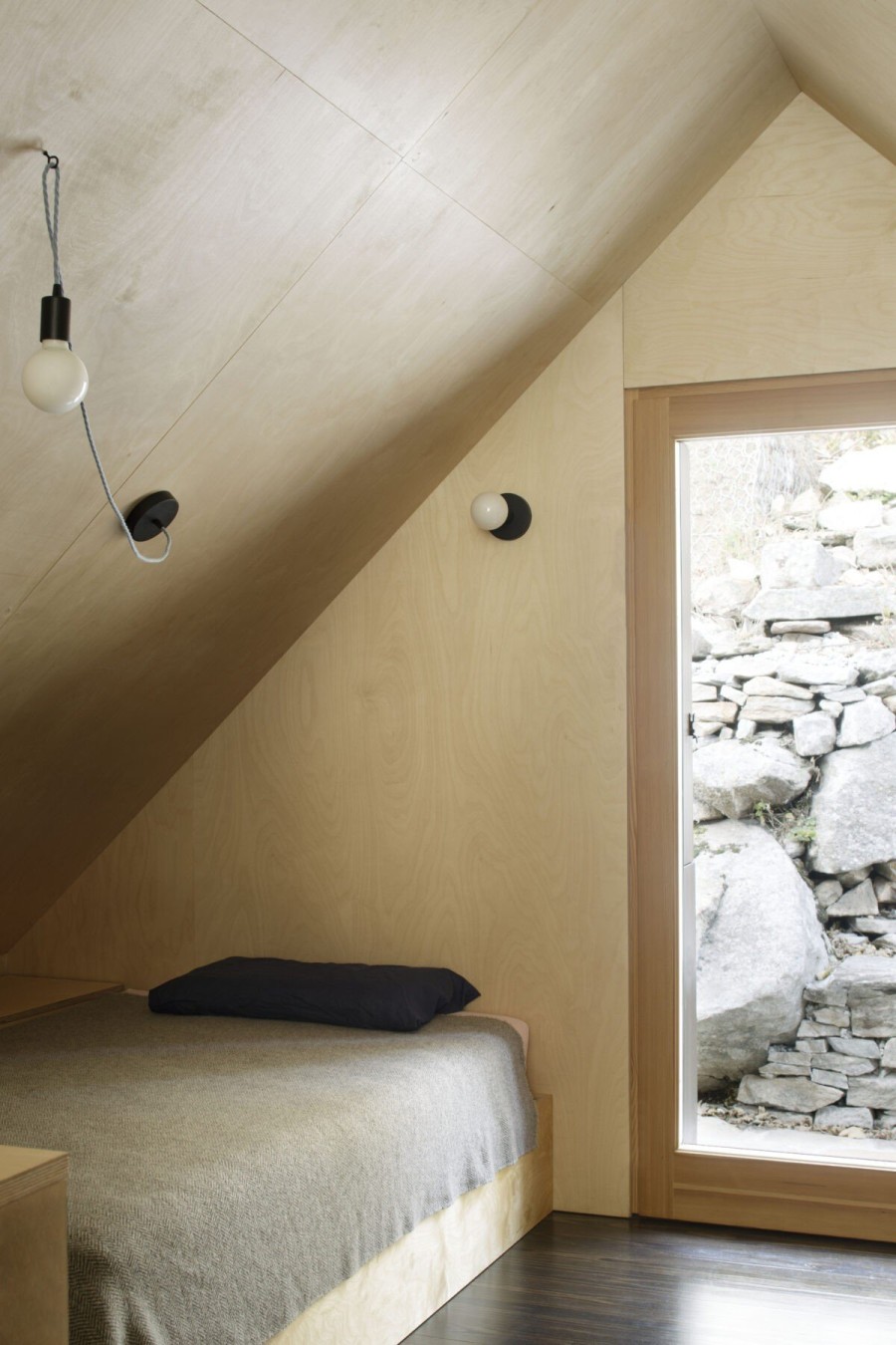 Casa Cinsk: Εμπνευστείτε για τη winter διακόσμησή σας μέσα από μια κατοικία στις ιταλικές Άλπεις - Φωτογραφία 3