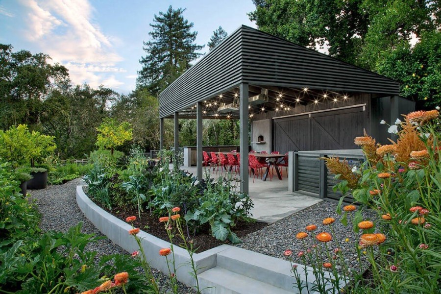 Μια απίθανη κατοικία στην California αναδεικνύει τους bold τόνους στη διακόσμηση- Φωτογραφία 4