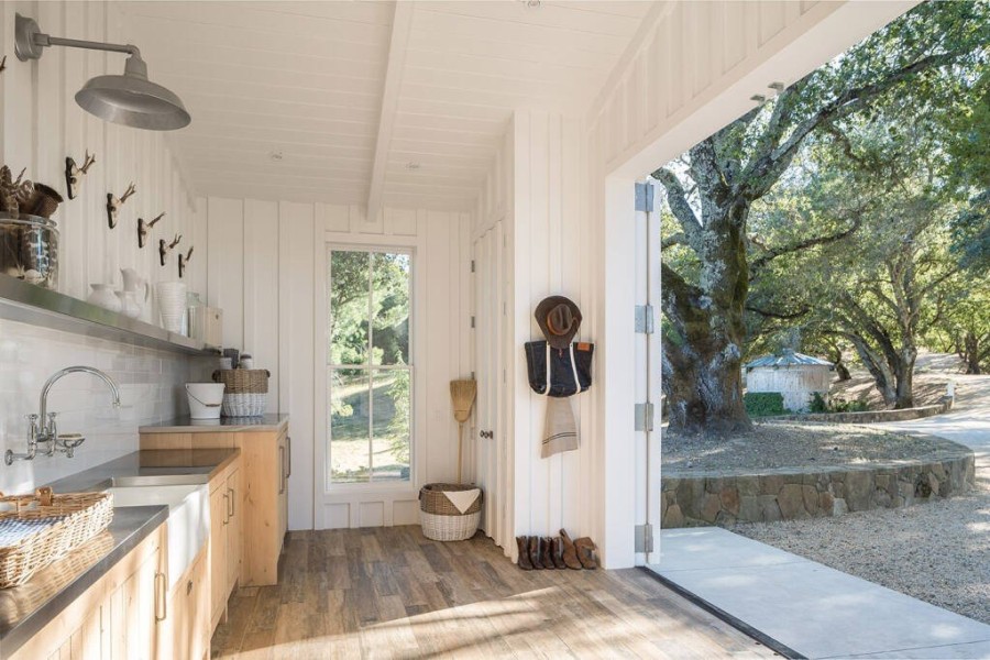 Μια απίθανη κατοικία στην California αναδεικνύει τους bold τόνους στη διακόσμηση- Φωτογραφία 3