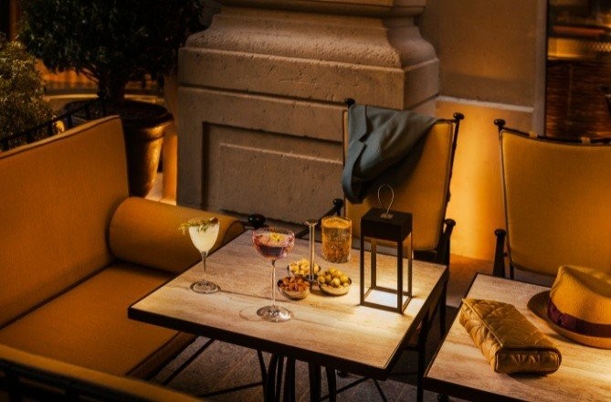 Fine Living: Το ολοκαίνουριο ξενοδοχείο με θέα που αποτυπώνει όλο το Παρίσι - Φωτογραφία 4