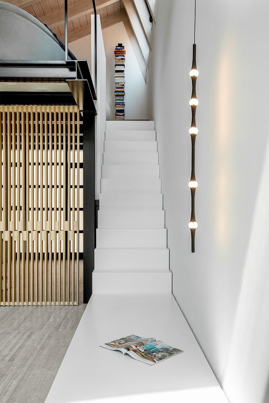 Δείτε πώς ένας βιομηχανικός χώρος στο Τορίνο μετατράπηκε σε ένα σύγχρονο σπίτι  - Φωτογραφία 20