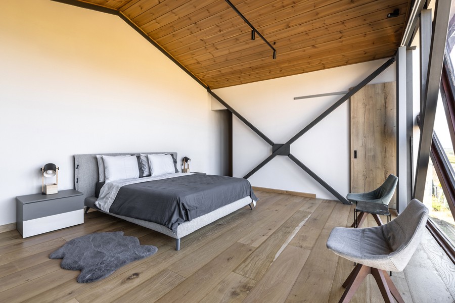 Νεοϋορκέζικη αύρα σε έναν αποθηκευτικό χώρο που μετατράπηκε σε εντυπωσιακό loft στη Βόρεια Ελλάδα- Φωτογραφία 3