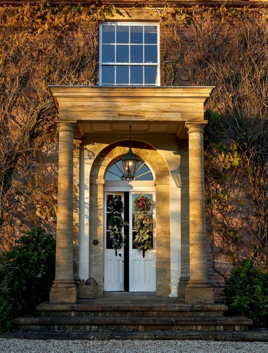 Ένα victorian house εντυπωσιάζει με την ιδιαίτερη εορταστική του διακόσμηση- Φωτογραφία 5