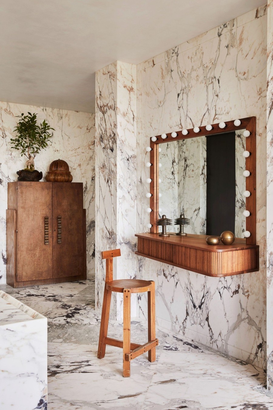 Μια κατοικία στο Los Angeles απογειώνει την έννοια της υψηλής αισθητικής- Φωτογραφία 4