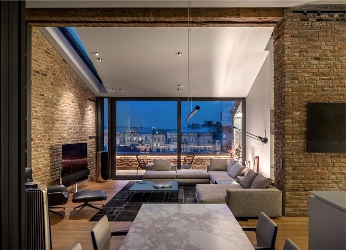 «Χαθείτε» σε ένα φανταστικό ρετιρέ όπου το παιχνίδι του φωτός αποτελεί μέρος της διακόσμησης - Φωτογραφία 7