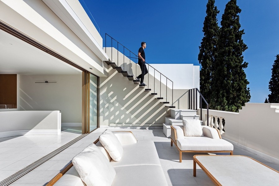 Μια κατοικία στην Αθήνα με θέα τον Ιερό Βράχο της Ακρόπολης - Φωτογραφία 5