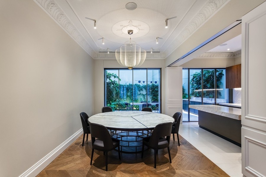 Μια κατοικία στην Αθήνα με θέα τον Ιερό Βράχο της Ακρόπολης - Φωτογραφία 8