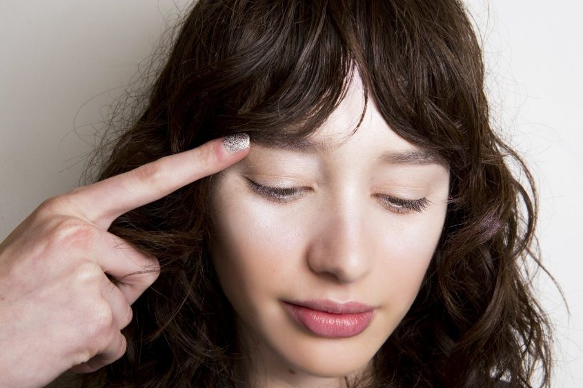 Χωρίστρα στη μέση