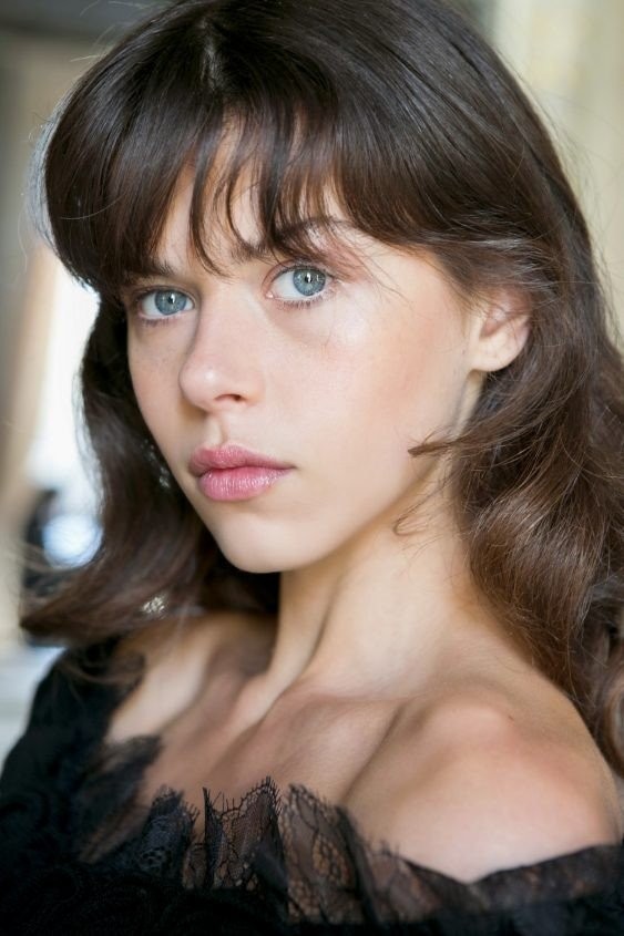 Μακριές αφέλειες