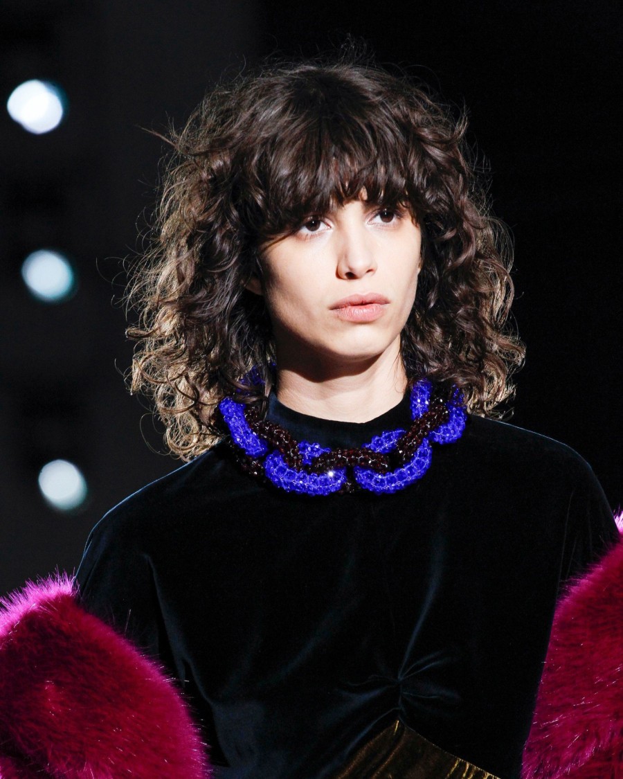 Σε διαφορετικά μήκη