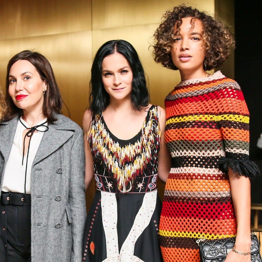 Καταξιωμένοι καλλιτέχνες παρουσιάζουν τη δική τους εκδοχή της Lady Dior - Φωτογραφία 4