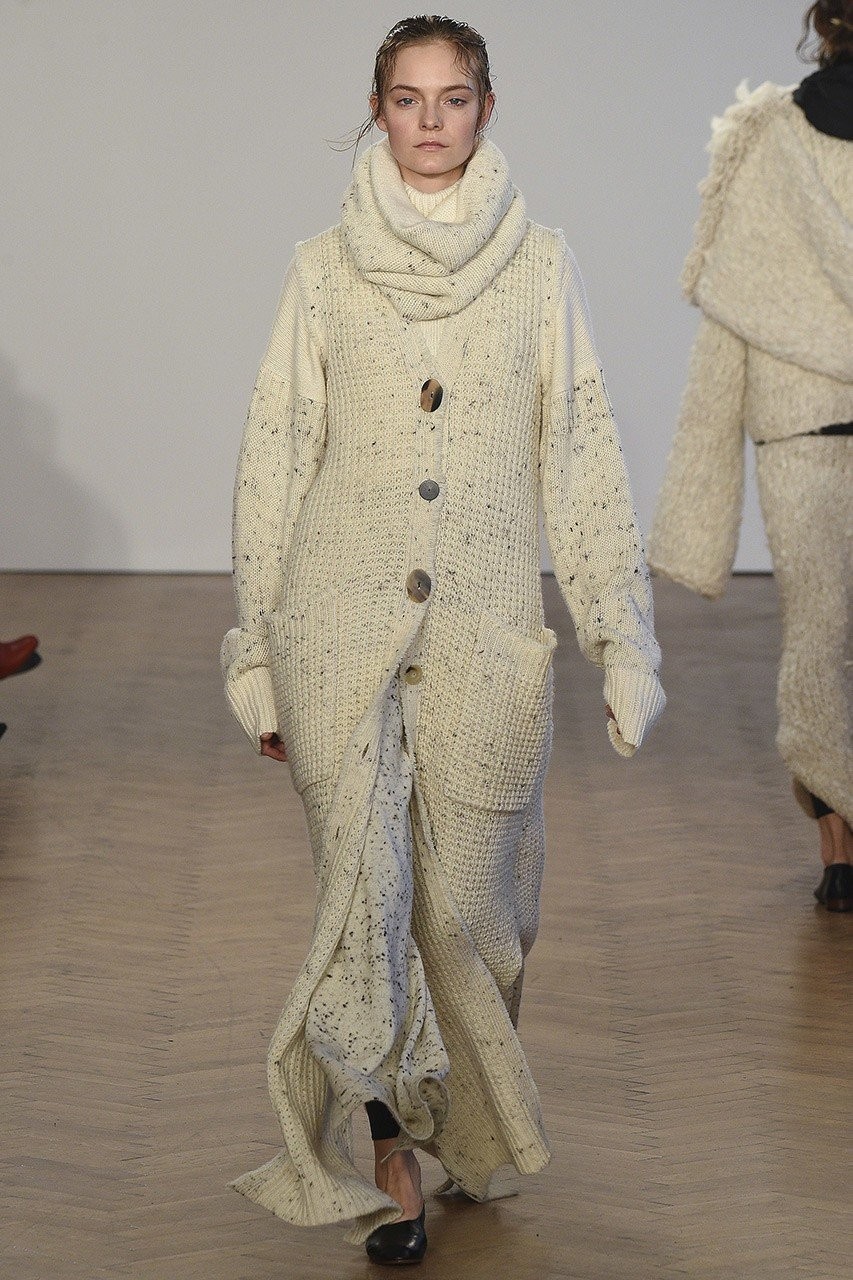 Οι FW 2017 πασαρέλες υποκλιθήκαν στo knitwear - Φωτογραφία 8