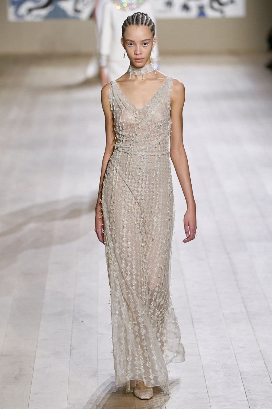 Η Maria Grazia Chiuri προτείνει μία daywear γκαρνταρόμπα, βασισμένη στην Υψηλή Ραπτική -Δείτε όλα τα looks!- Φωτογραφία 19