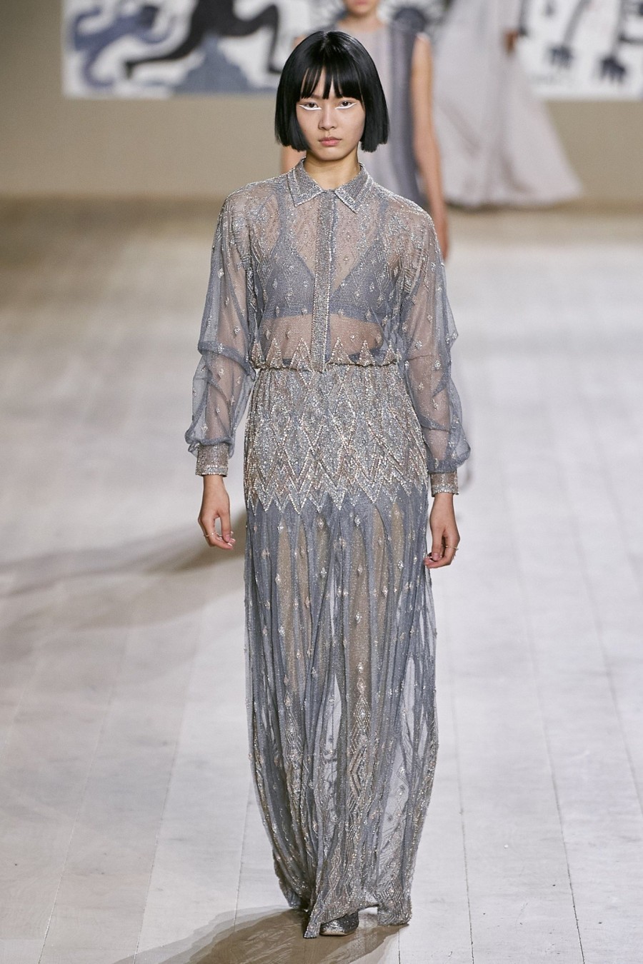 Η Maria Grazia Chiuri προτείνει μία daywear γκαρνταρόμπα, βασισμένη στην Υψηλή Ραπτική -Δείτε όλα τα looks!- Φωτογραφία 50
