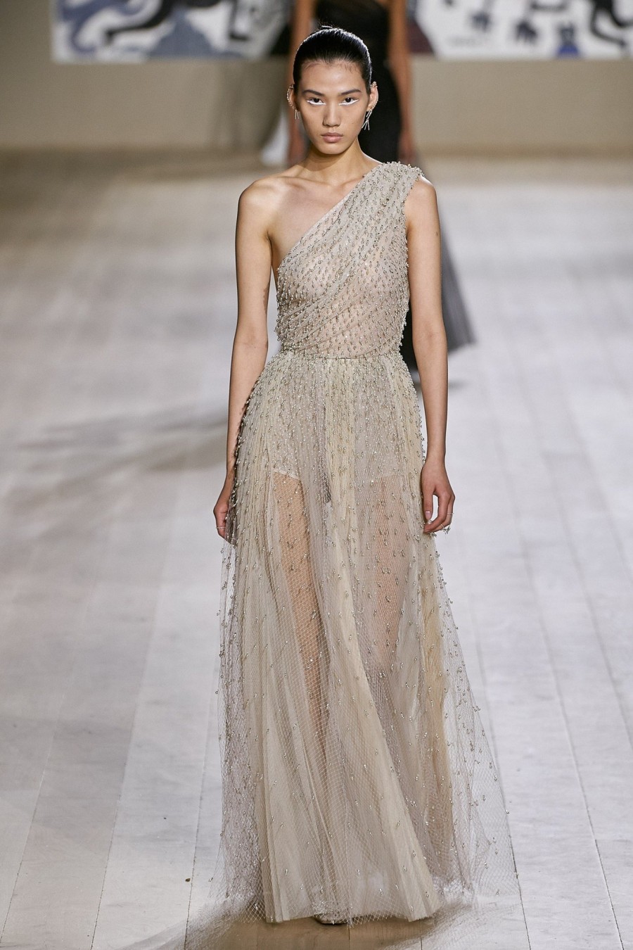 Η Maria Grazia Chiuri προτείνει μία daywear γκαρνταρόμπα, βασισμένη στην Υψηλή Ραπτική -Δείτε όλα τα looks!- Φωτογραφία 47