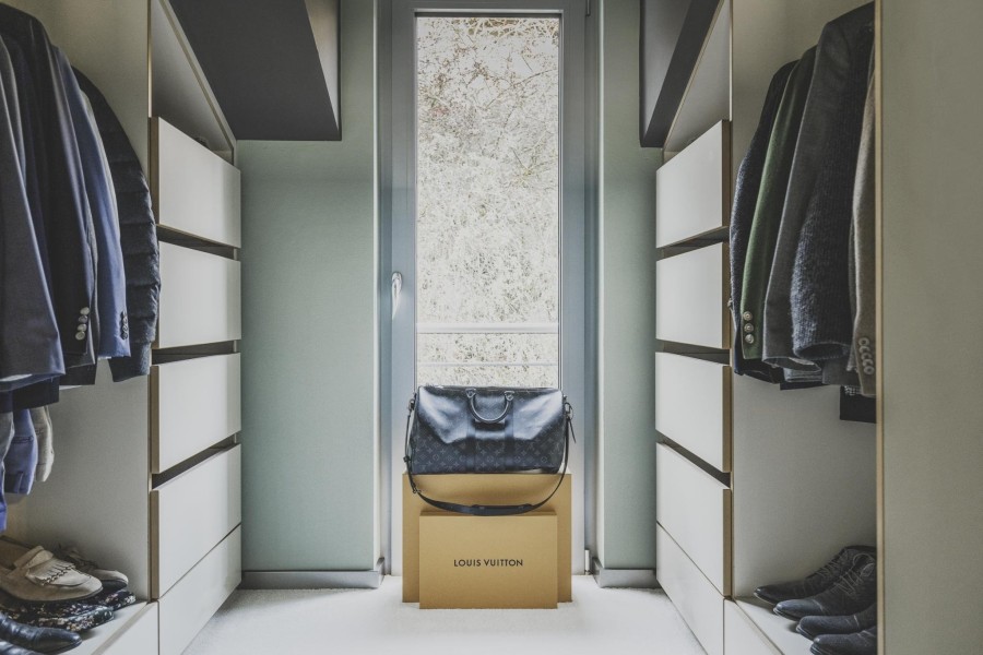 Fashionable στοιχεία και μοντέρνες λεπτομέρειες συνδυάζονται σε μια κατοικία στη Φρανκφούρτη - Φωτογραφία 1