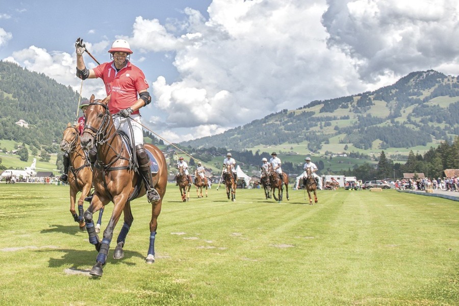 Gstaad: Ανακαλύψτε το μέσα από τα μάτια της Assouline αλλά και μιας jet setter Ελληνίδας δημιουργού - Φωτογραφία 3