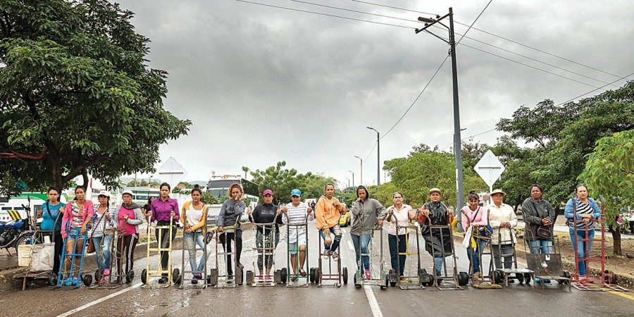Μια εκ βαθέων συνομιλία με την επιμελήτρια της Thessaloniki Photobiennale, Κατερίνα Σταθοπούλου, που ζει κι εργάζεται στη Νέα Υόρκη- Φωτογραφία 6
