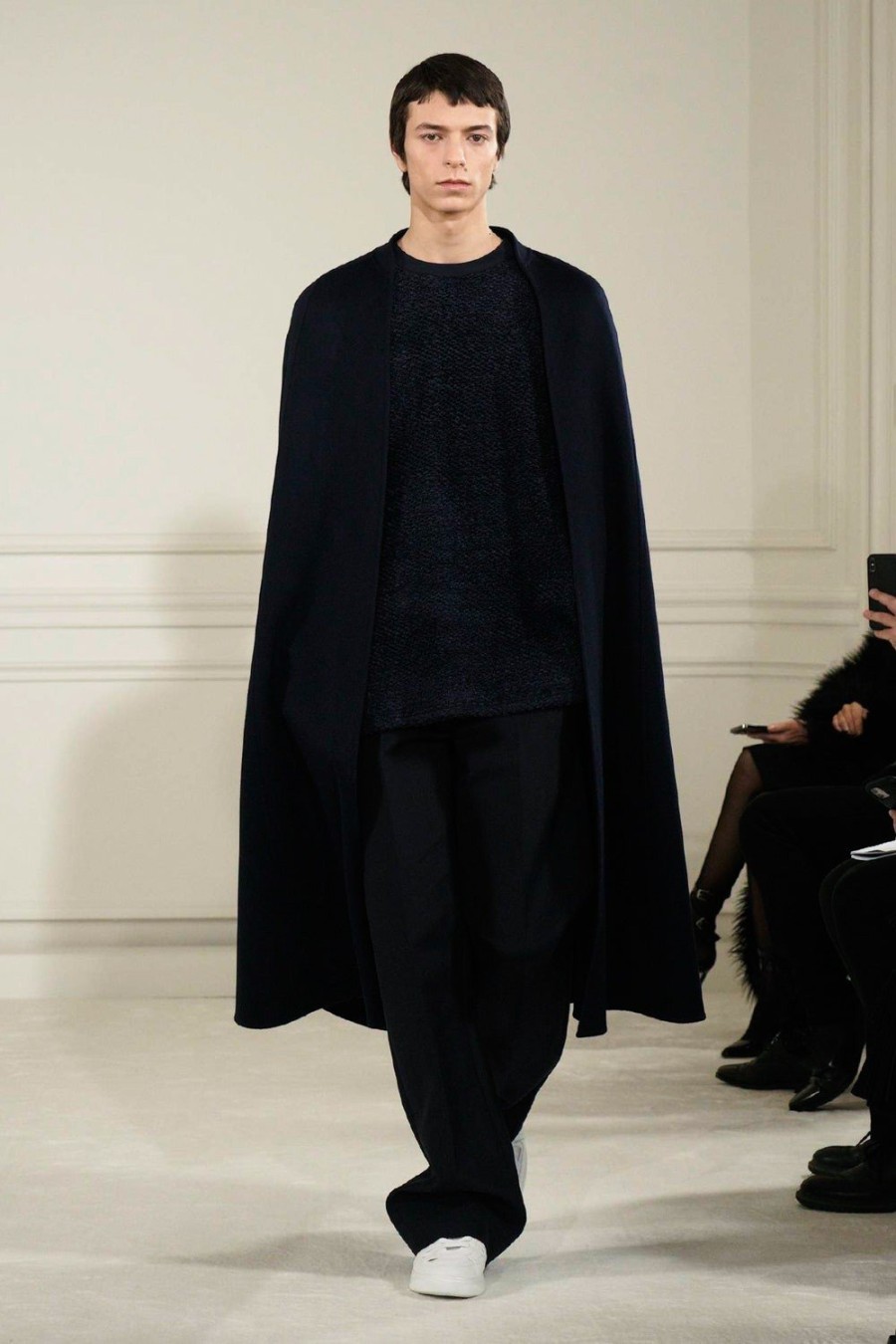 Maison Valentino: Πώς ο Pierpaolo Piccioli δημιούργησε Υψηλή Ραπτική για όλους- Φωτογραφία 12