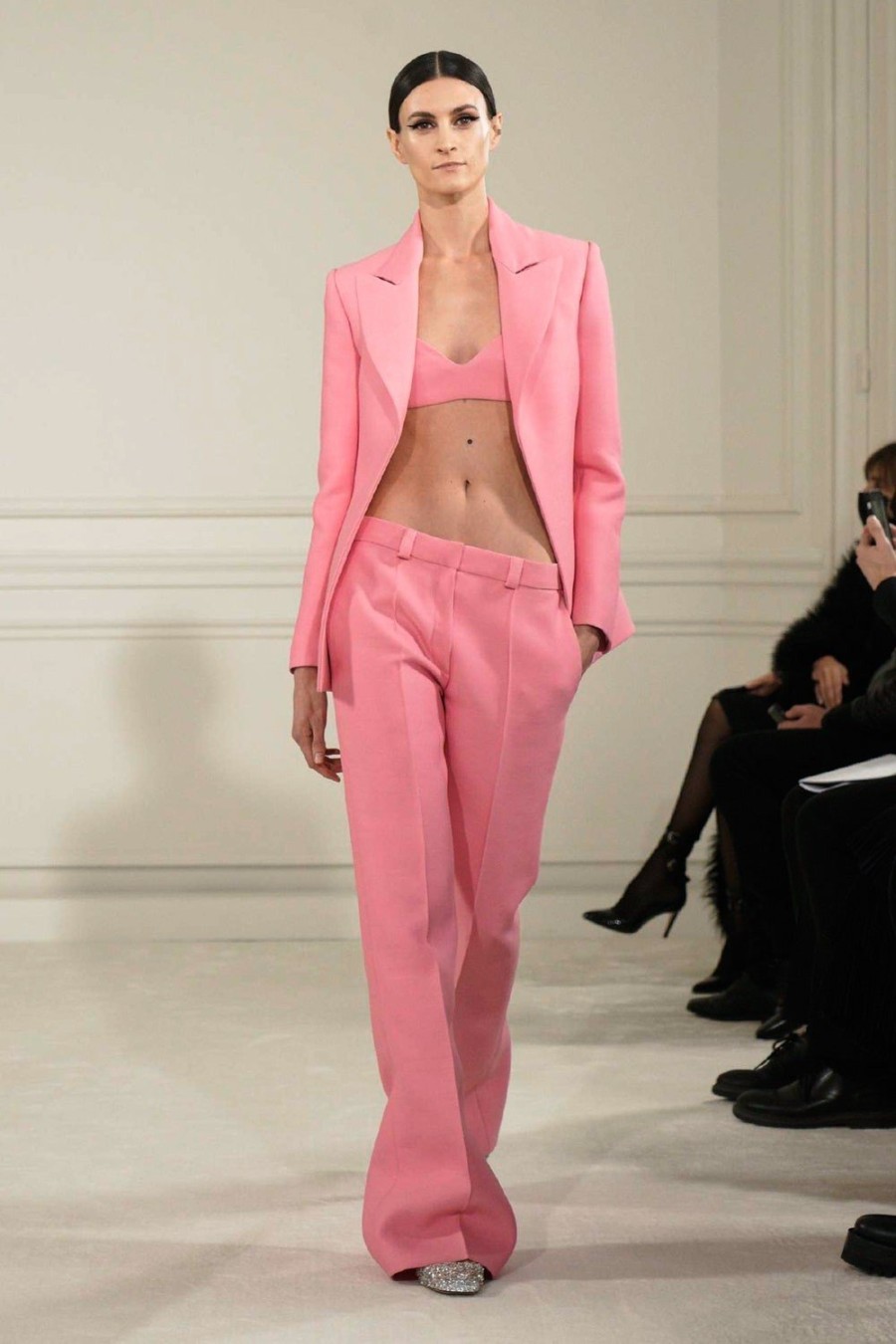 Maison Valentino: Πώς ο Pierpaolo Piccioli δημιούργησε Υψηλή Ραπτική για όλους- Φωτογραφία 26