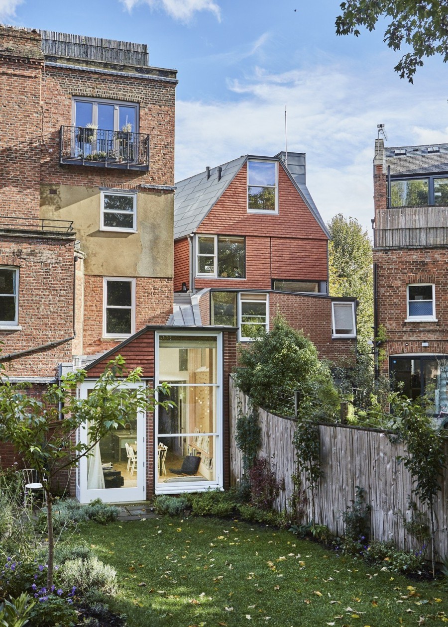 "Rubik’s Cube House": Ένα house tour μέσα στο σπίτι δύο καταξιωμένων αρχιτεκτόνων - Φωτογραφία 3